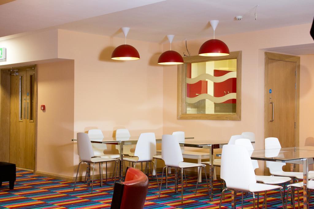 Savoy Hostel Galway City Centre المظهر الخارجي الصورة